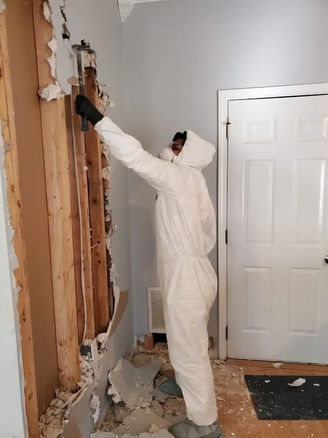 Water Damage Restoration services in Syracuse, UT